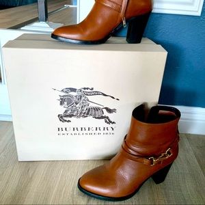 Burberry boots